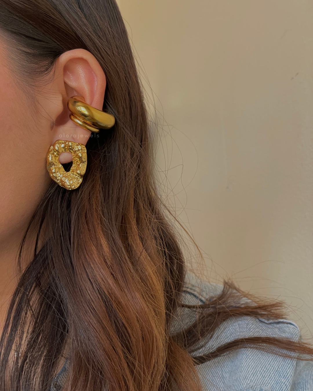 Modest ear cuff