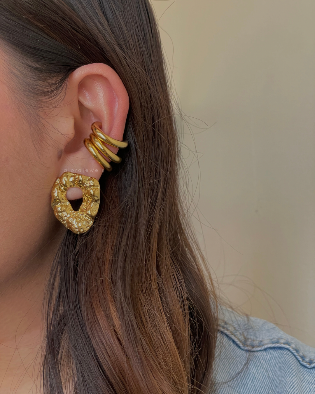 Modest ear cuff