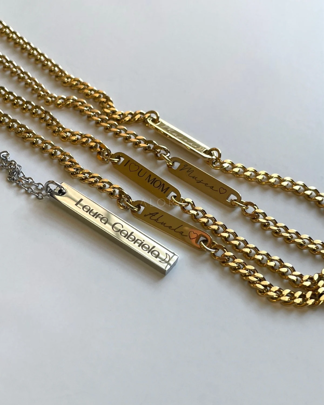 Cubana custom necklace | 7 letras max.