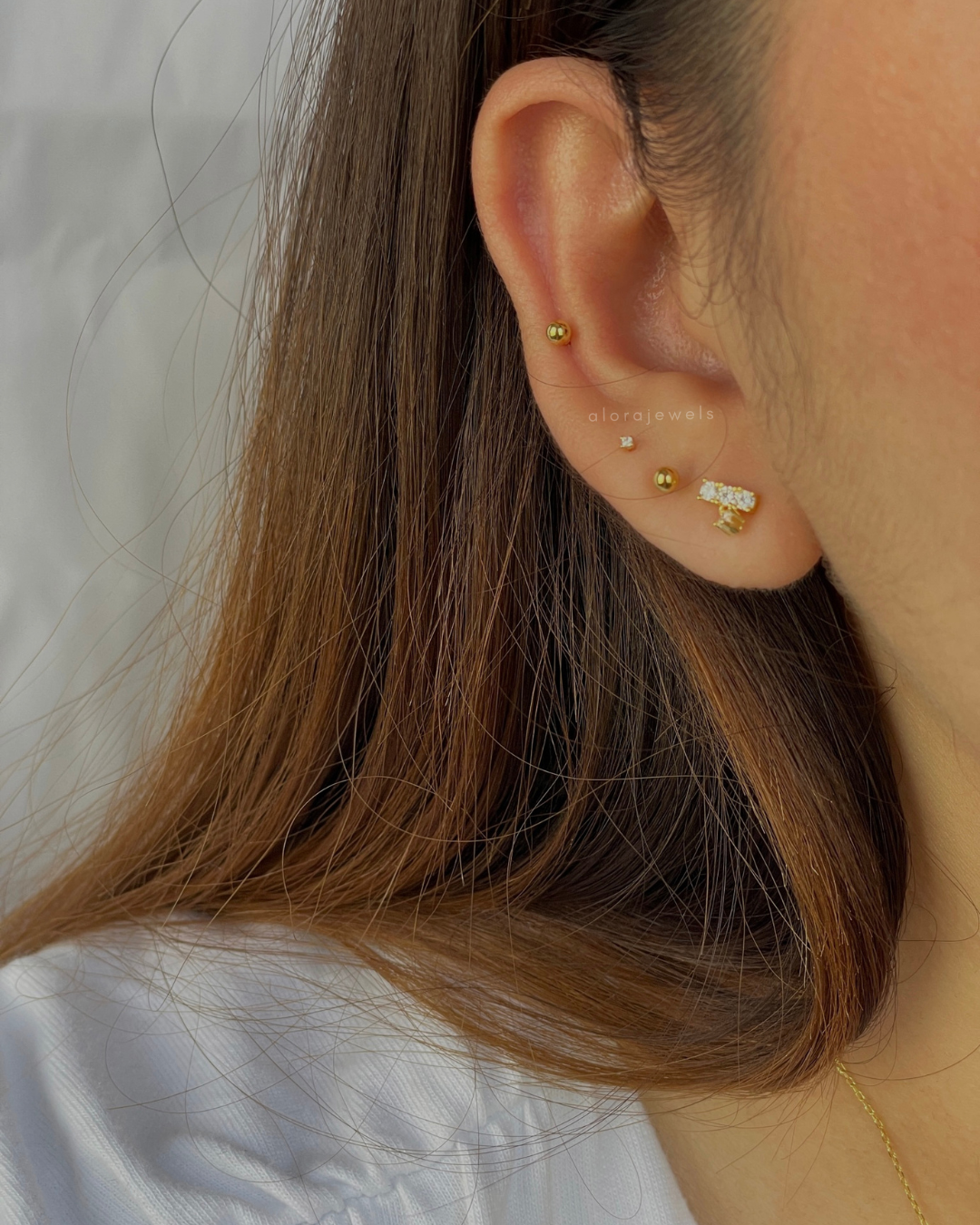 Debra stud earrings